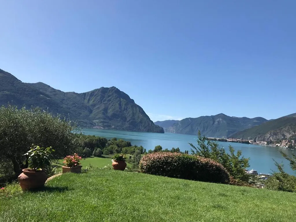 Villa Casa Caponetti Costa Volpino 0*,  Italien