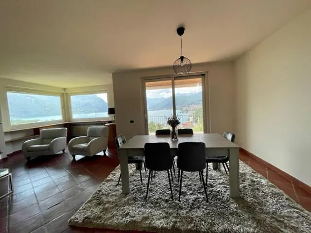 Ferienhaus Villa Casa Caponetti Costa Volpino Italien